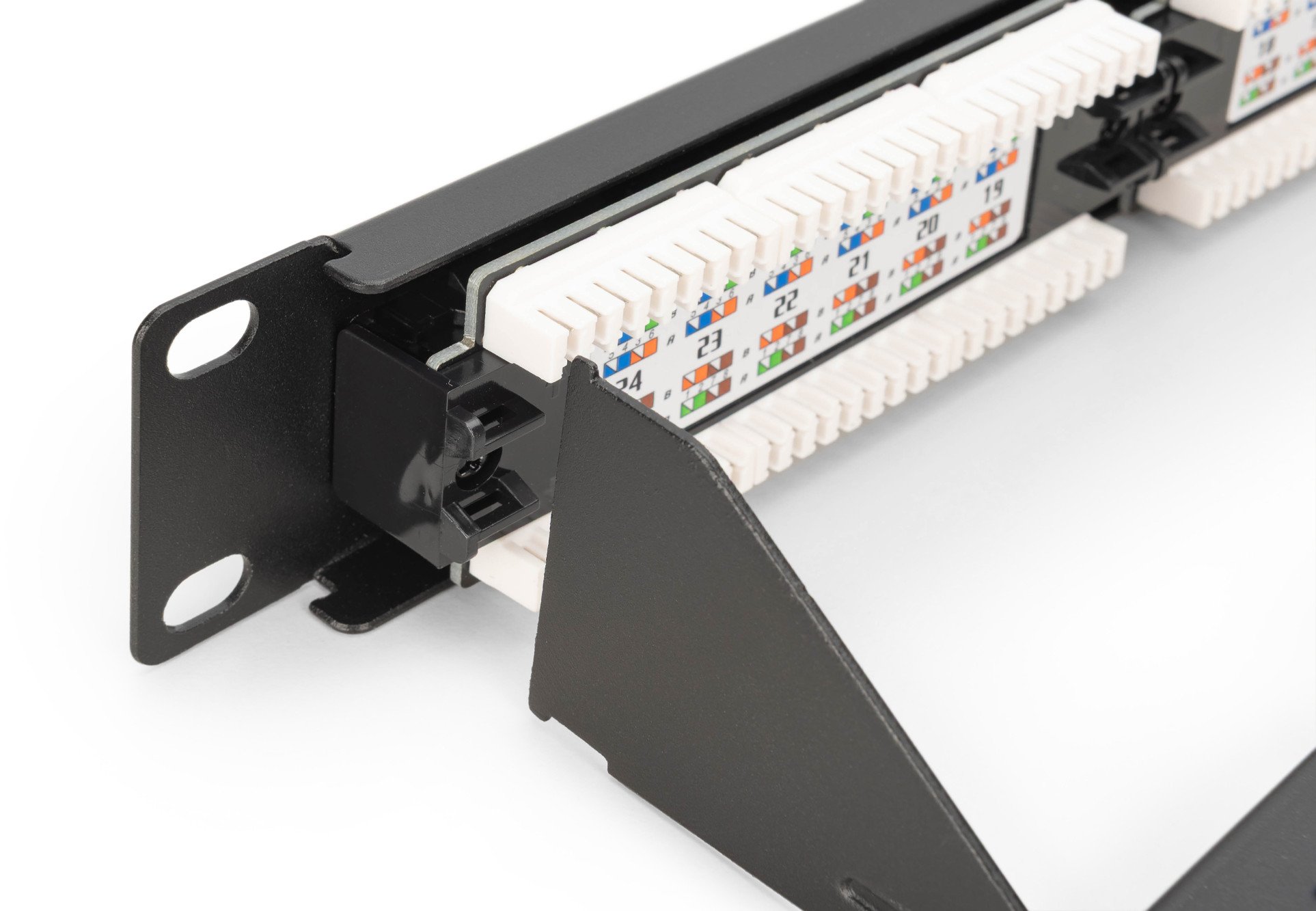 Patch panel Digitus CAT 6 Class E, 24 porta, 19", i paekranizuar