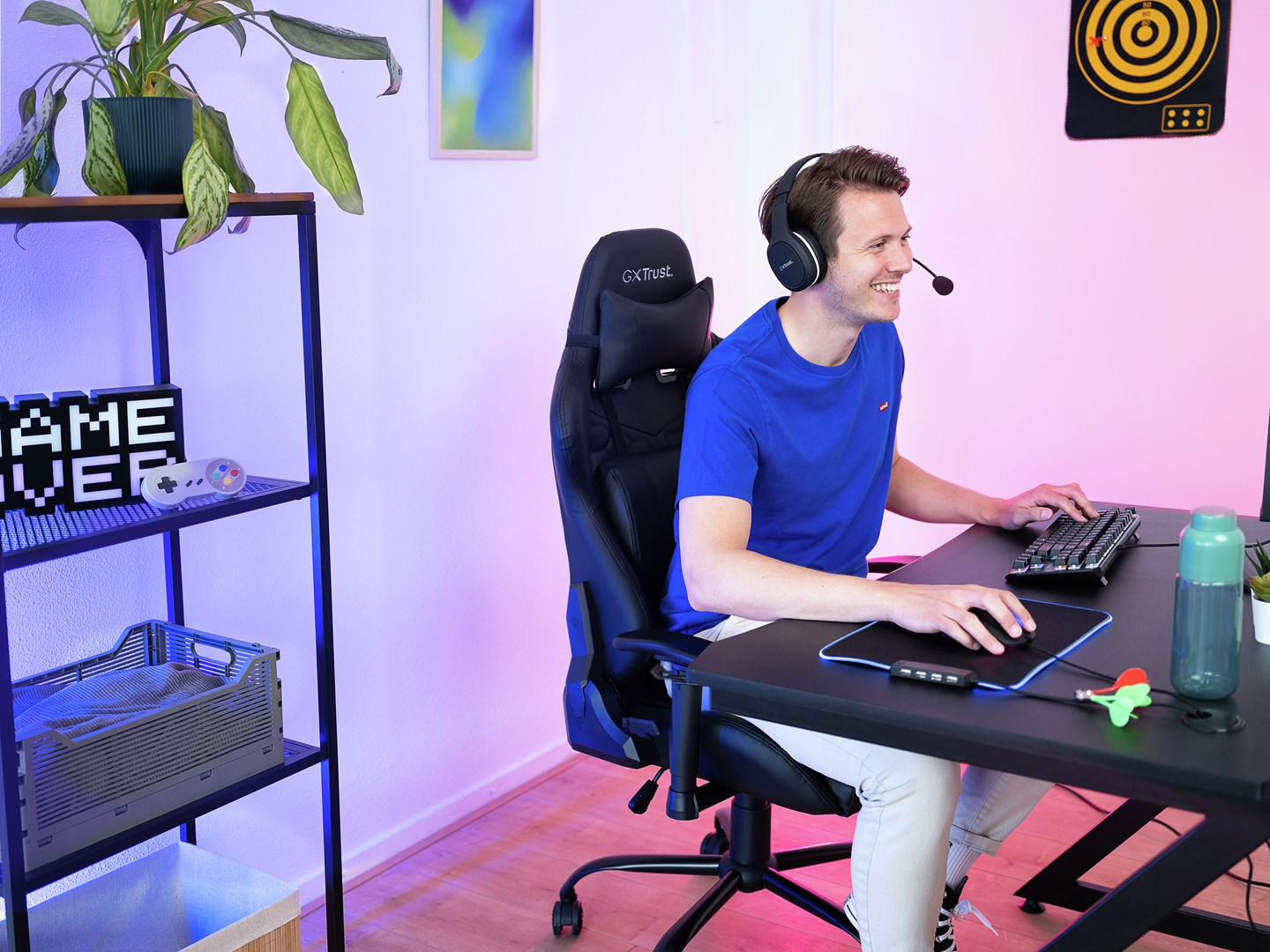 Karrige lojërash Trust GXT 708 Resto, 150 kg, e zezë