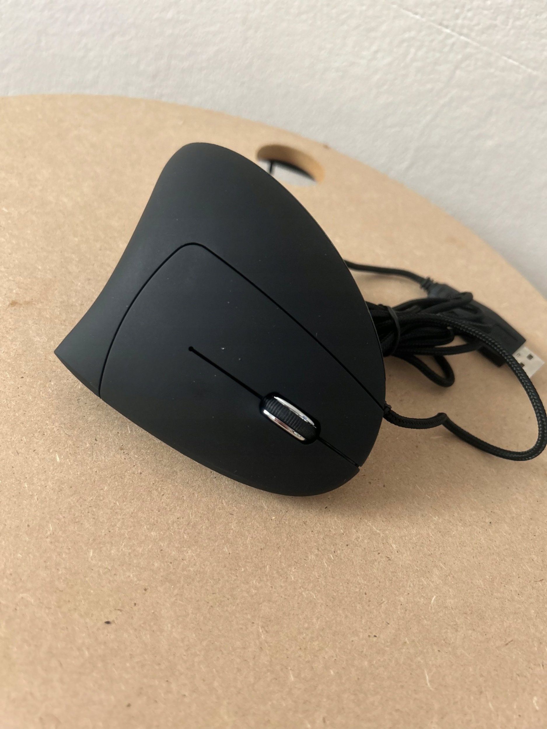 Машина за глувче за левораки без марка, со кабел, USB Type A, црна