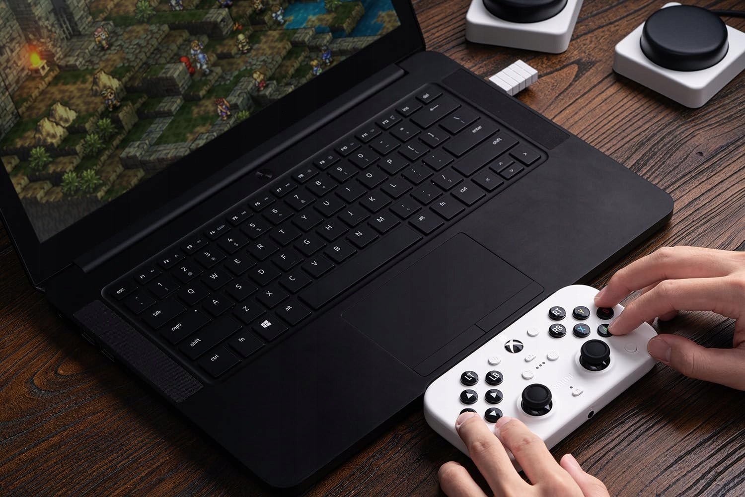 Гејмпад 8Bitdo Lite SE, безжичен 2.4G, Xbox Series X S Xbox One PC, црн