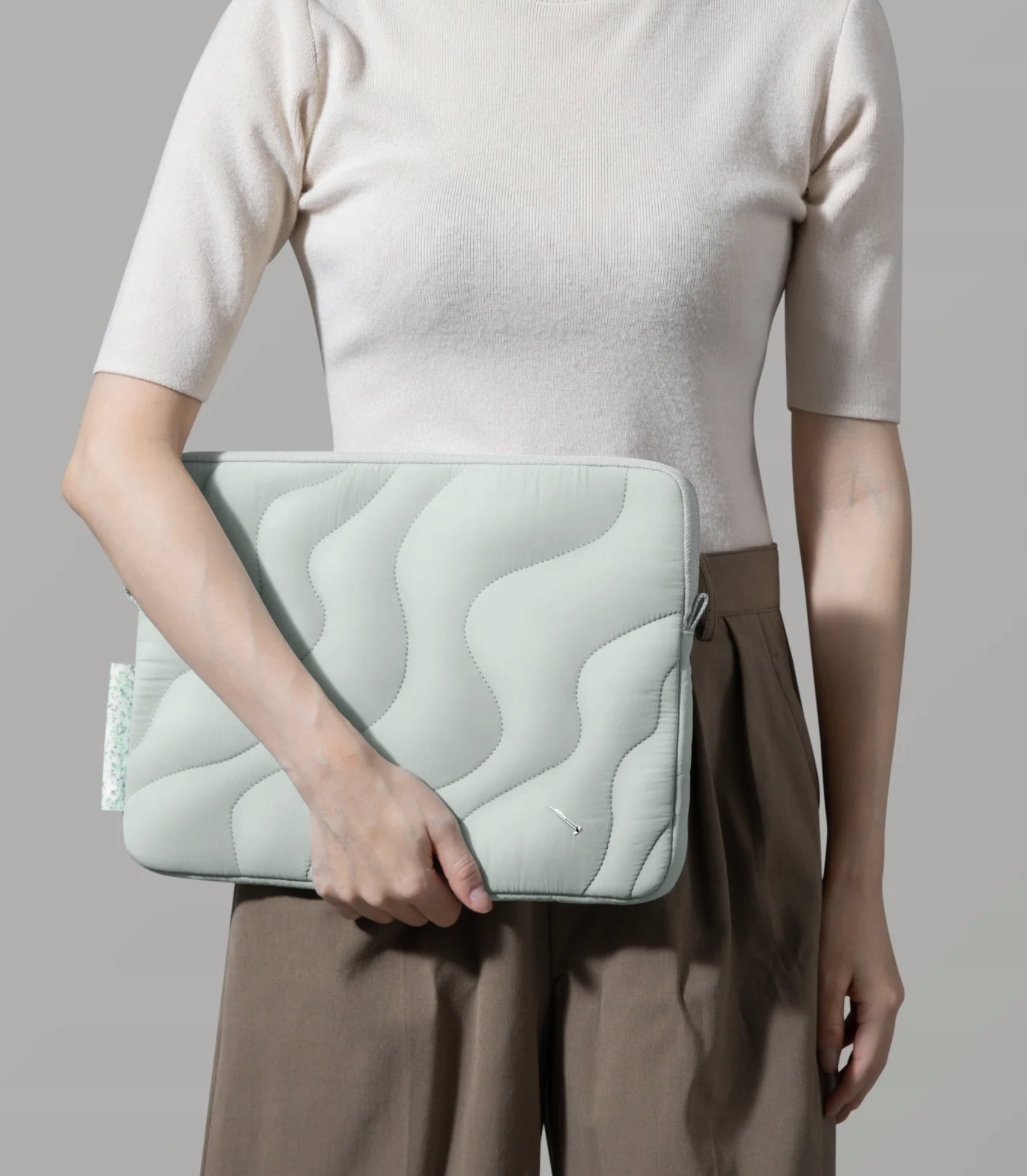 Заштитна кеса за лаптоп Tomtoc Terra A27, 13\", рециклиран материјал, прошиен дизајн, сина Lakeshore