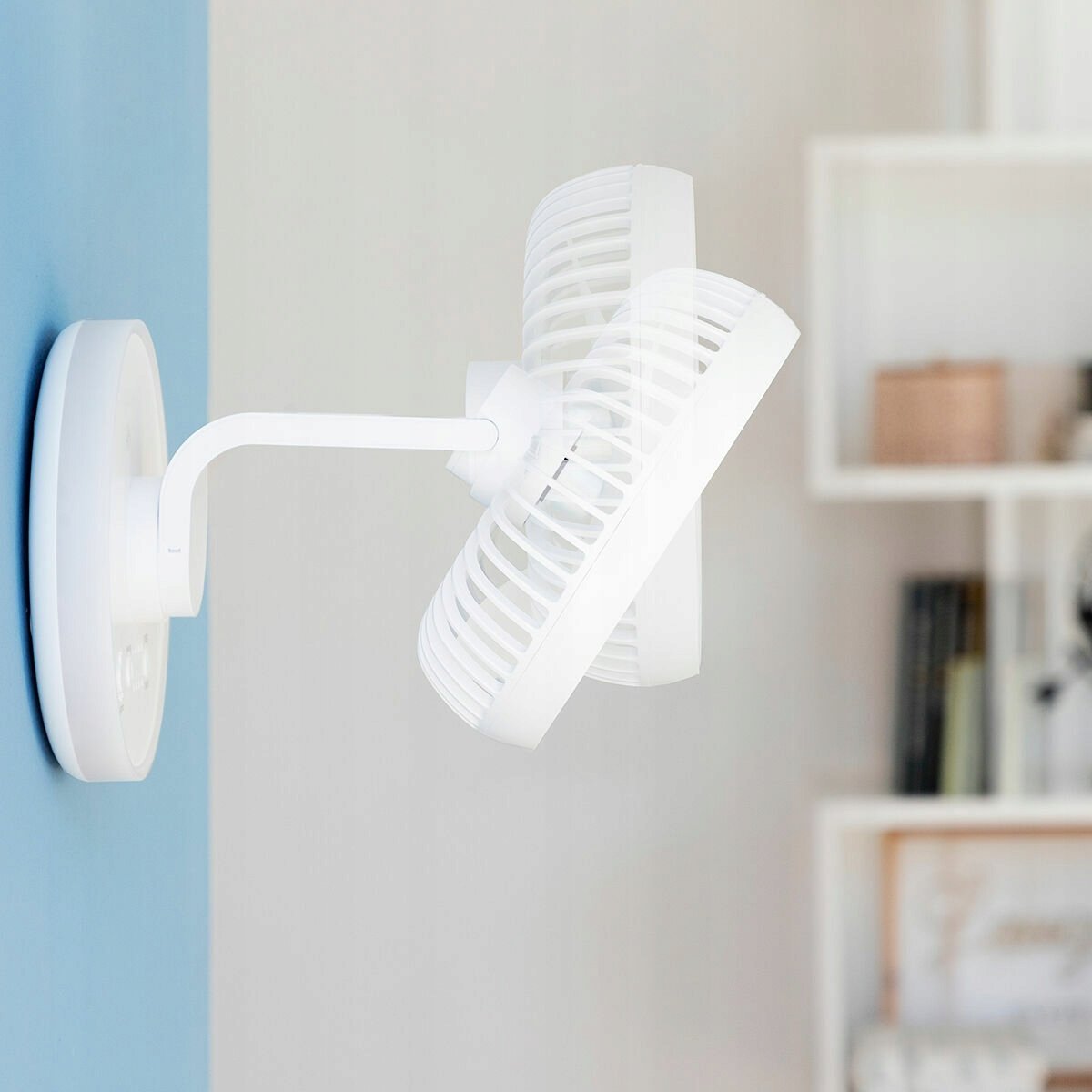 Ventilator tavoline InnovaGoods FanLed, 4000 mAh, LED, i bardhë