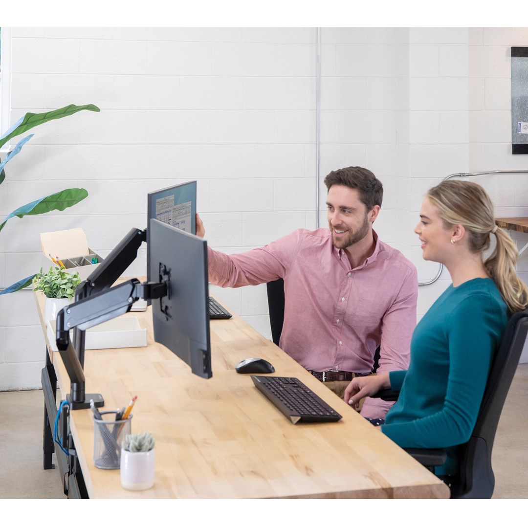 Mbajtëse për dy monitorë Fellowes Platinum Series, 17-27", 9kg, e zezë