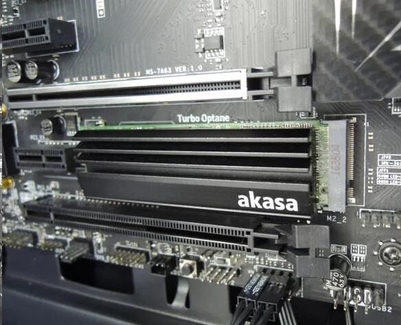 Ладилник Akasa, M.2 SSD, пасивен, 2 парчиња во пакување