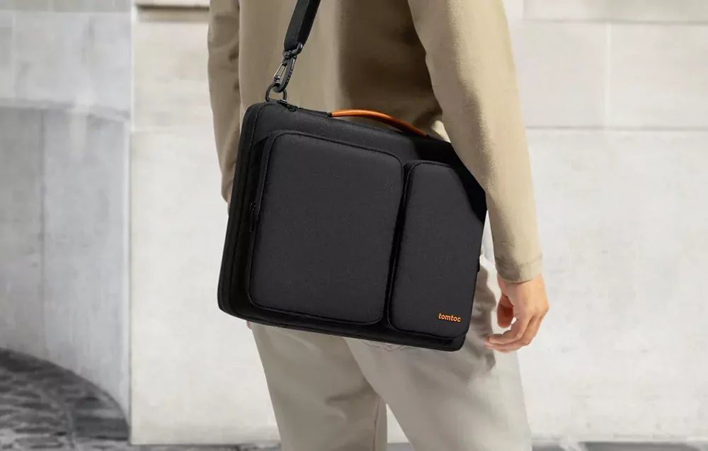 Торба за преку рамо за лаптоп Tomtoc Defender A42, 14", отпорна на вода, црна