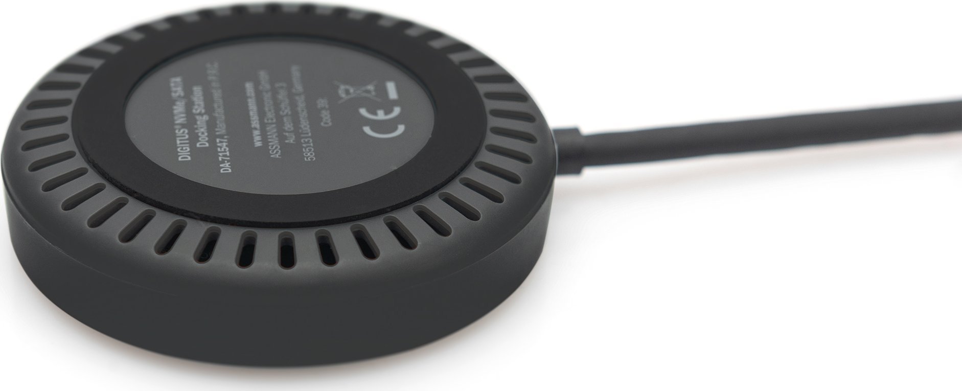 Докинг станица Дигитус за SSD M.2 NVMe SATA, USB C 3.2 Gen2 10Gbps, до 4TB, црна