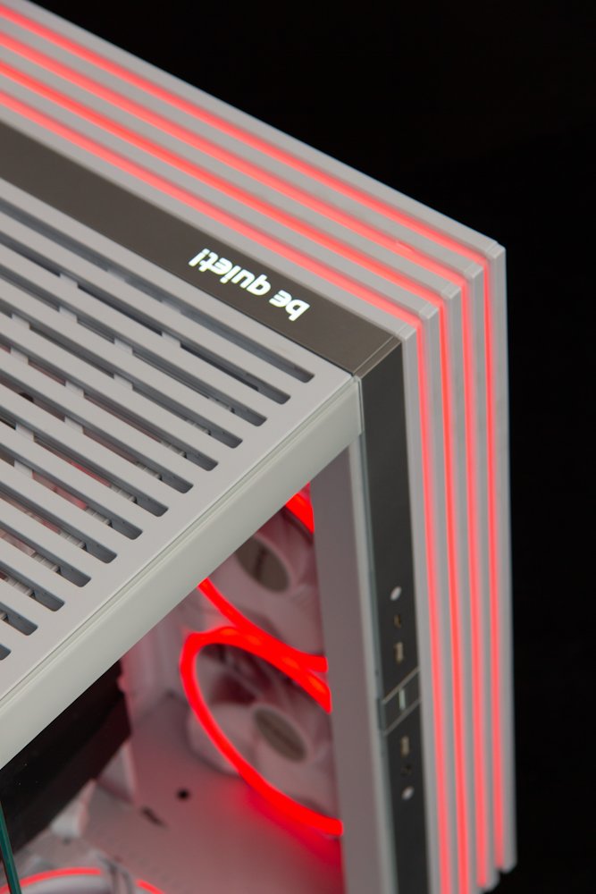 Kompjuter HAL3000 MČR 2025, Intel Core Ultra 9 285K, 64GB DDR5, RTX 5090, 4TB SSD, Windows 11 Home, i bardhë
