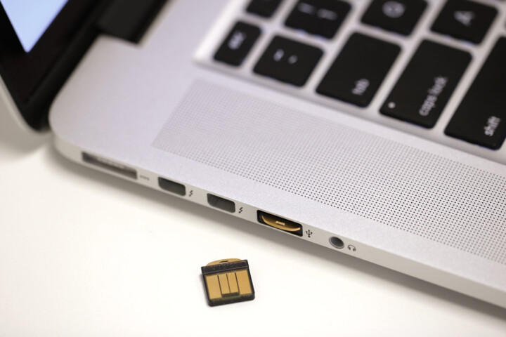 Çelës sigurie YubiKey 5 Nano - USB-A, OpenPGP/ Smart Card (2FA)