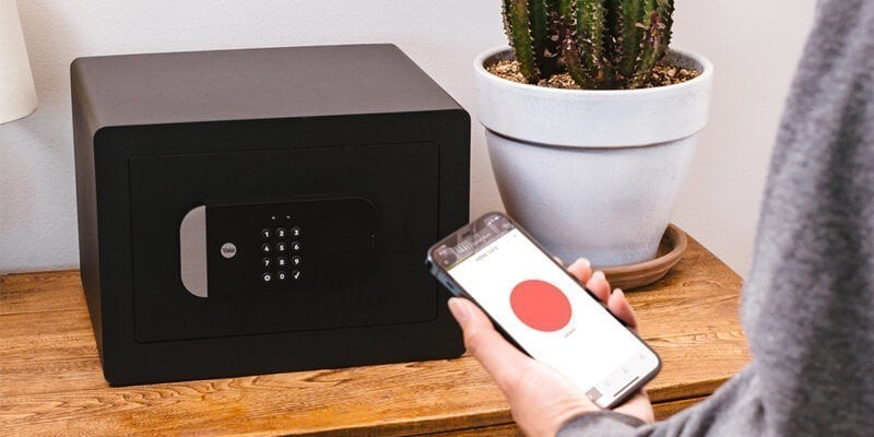 Kasafortë Yale Smart Home Safe YSS/250/EB1, mbyllje elektronike, montim mur ose dysheme, e zezë