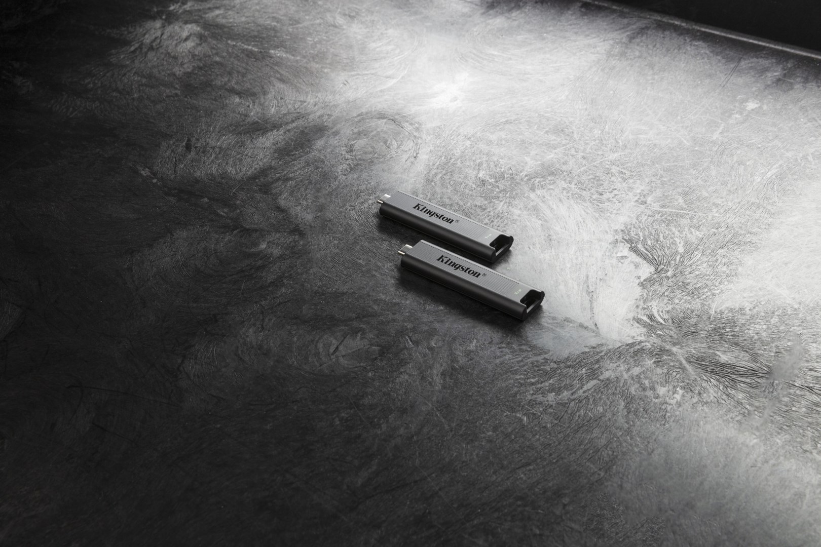 USB Kingston DataTraveler Max, 1TB, i zi