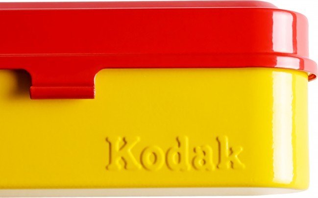 Kuti filmi Kodak Film Case, për 5 filma 35mm, çelik, e kuqe