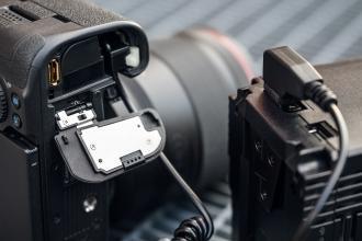 Адаптер за напојување Newell D-Tap за Nikon EN-EL15, спирален кабел, црн