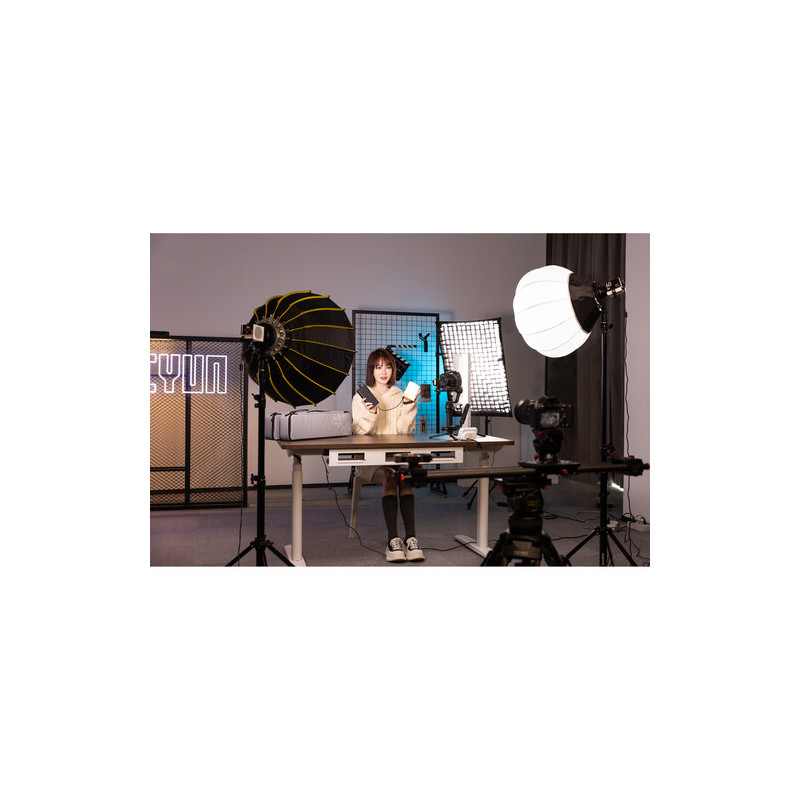 Zhiyun MOLUS G60 Bi-Color Pocket (Combo Kit)