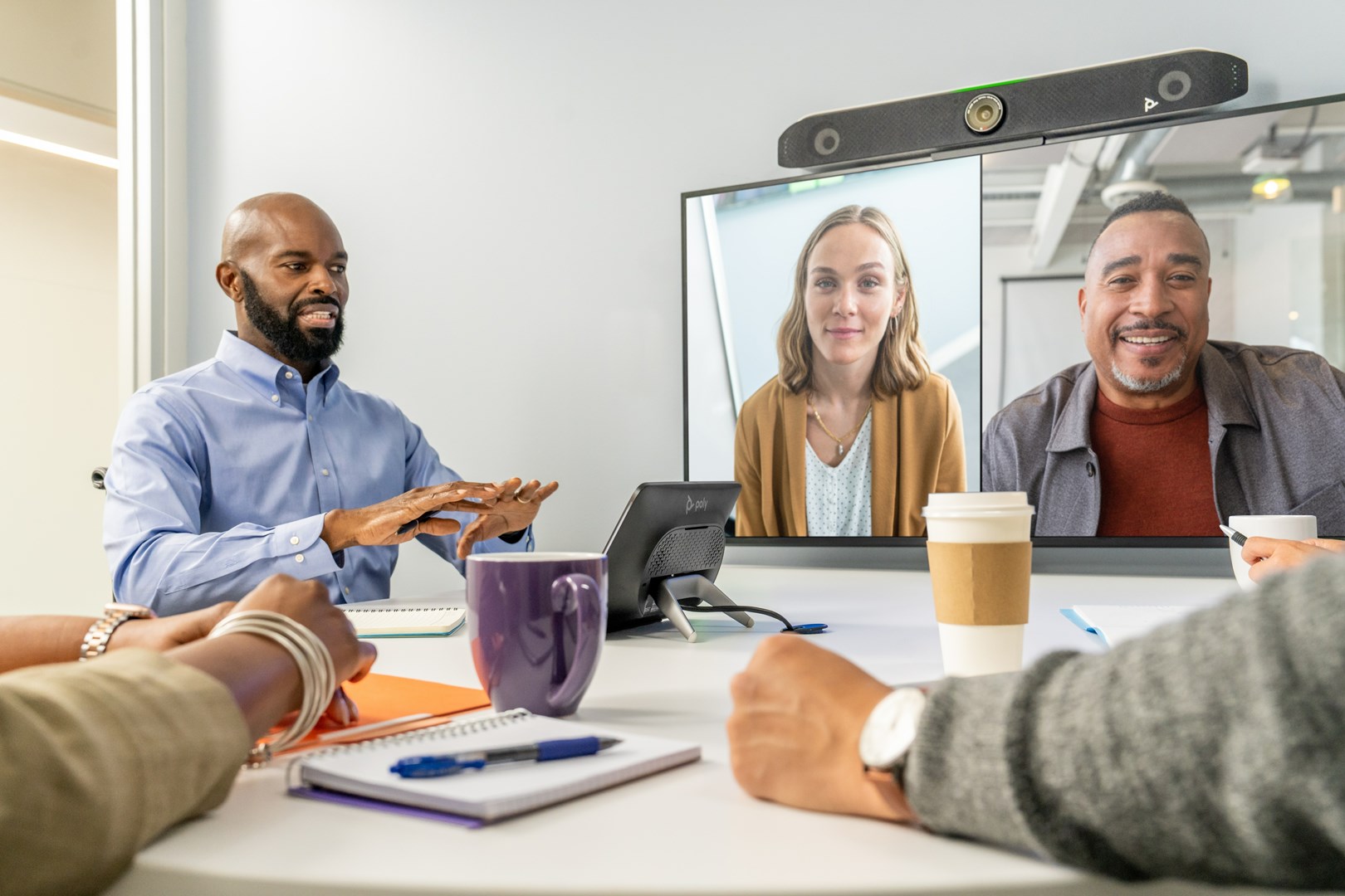 Sistem video Poly Studio X52, i zi