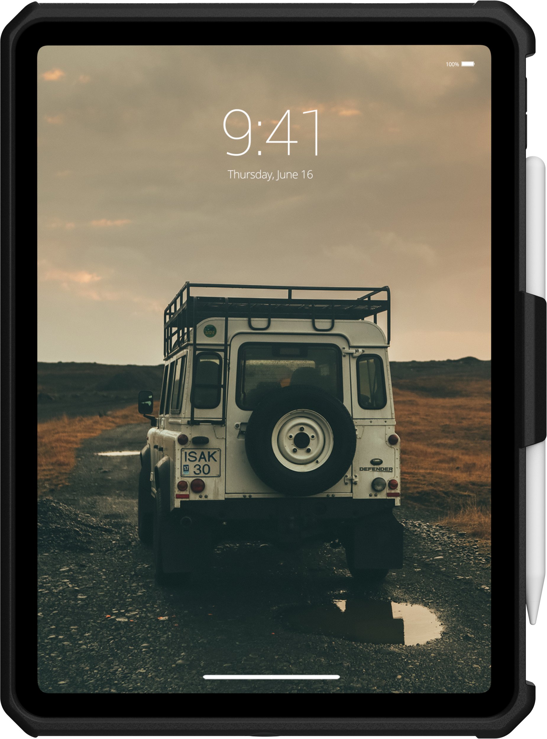 Mbulesë tablet Urban Armor Gear Scout për iPad 10.9" 2022, me kickstand, e zezë