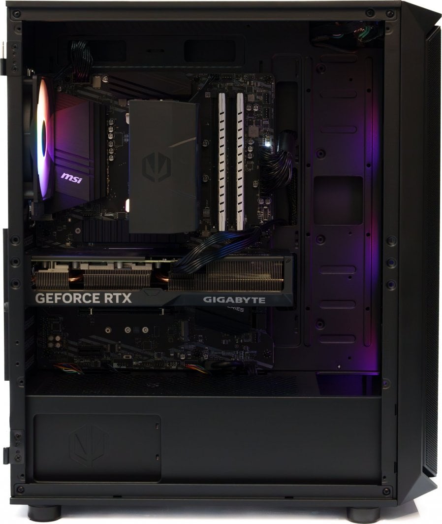 Kompjuter gaming Game Computer X G500, Ryzen 7 9800X3D, 64GB RAM, Radeon RX 9070