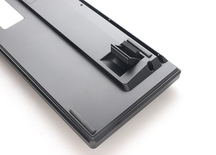 Tastierë lojërash Ducky Origin, Cherry MX-Speed-Silver, GER, e zezë