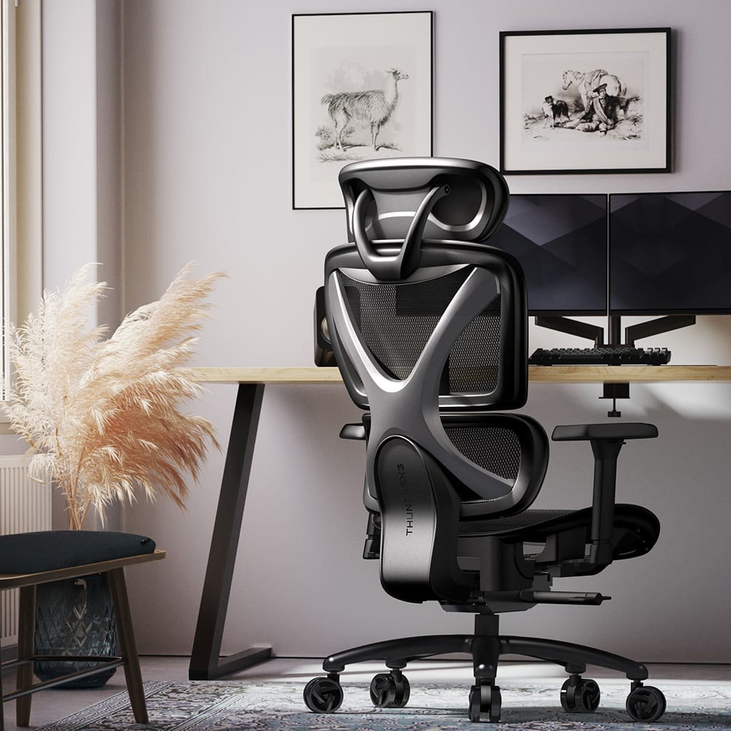 Karrige ThunderX3 XTC, ergonomike, e zezë