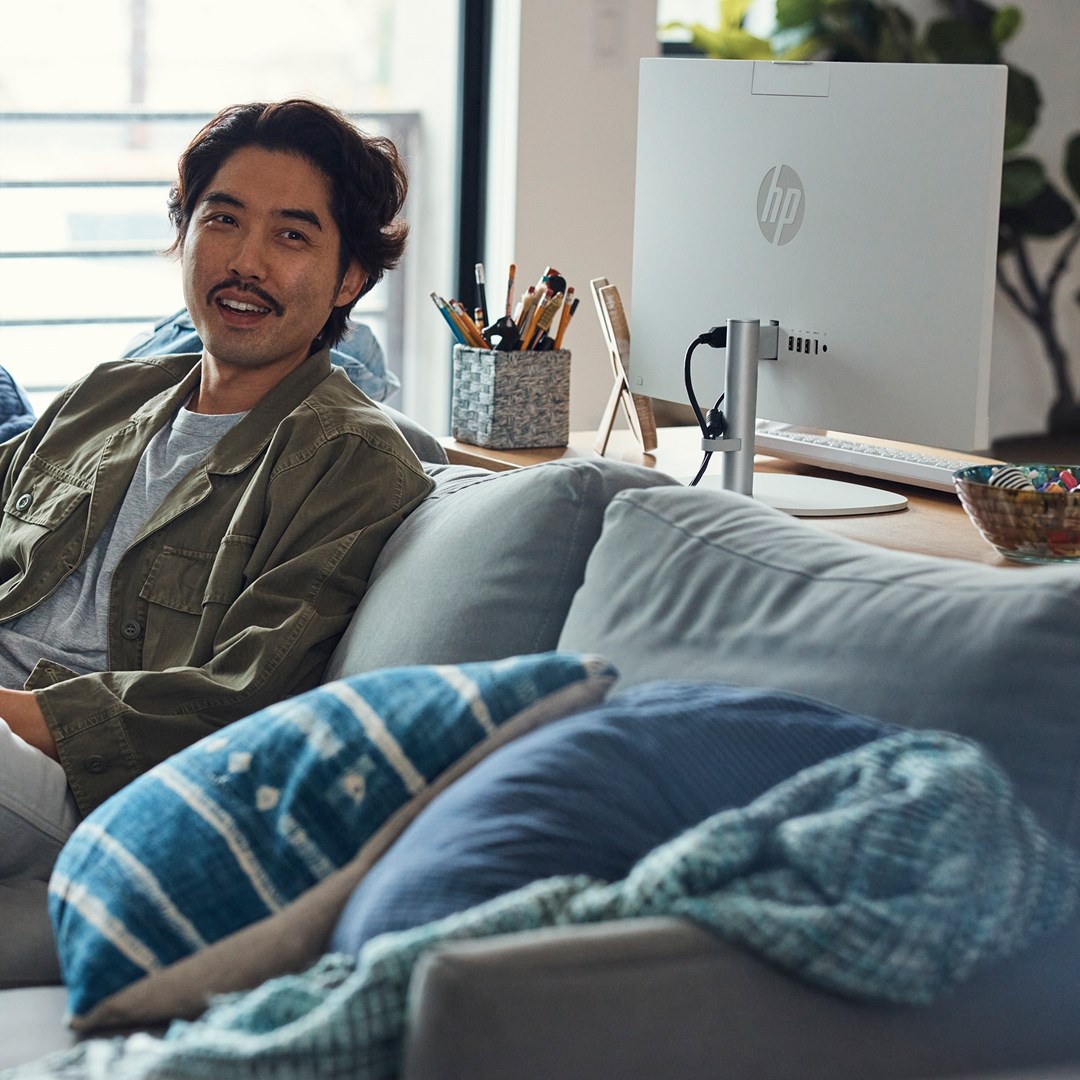 Kompjuter All-in-One HP 24-cr0005nw, Ryzen 5 7520U, 23.8", 8GB RAM, i bardhë