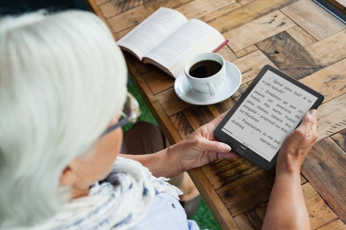 Заштитна навлака inkBOOK Focus Color 7.8", за е-книга, црна