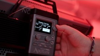 Panel LED studio Aputure Nova P600c, RGBWW, 2000K 10000K, i bardhë