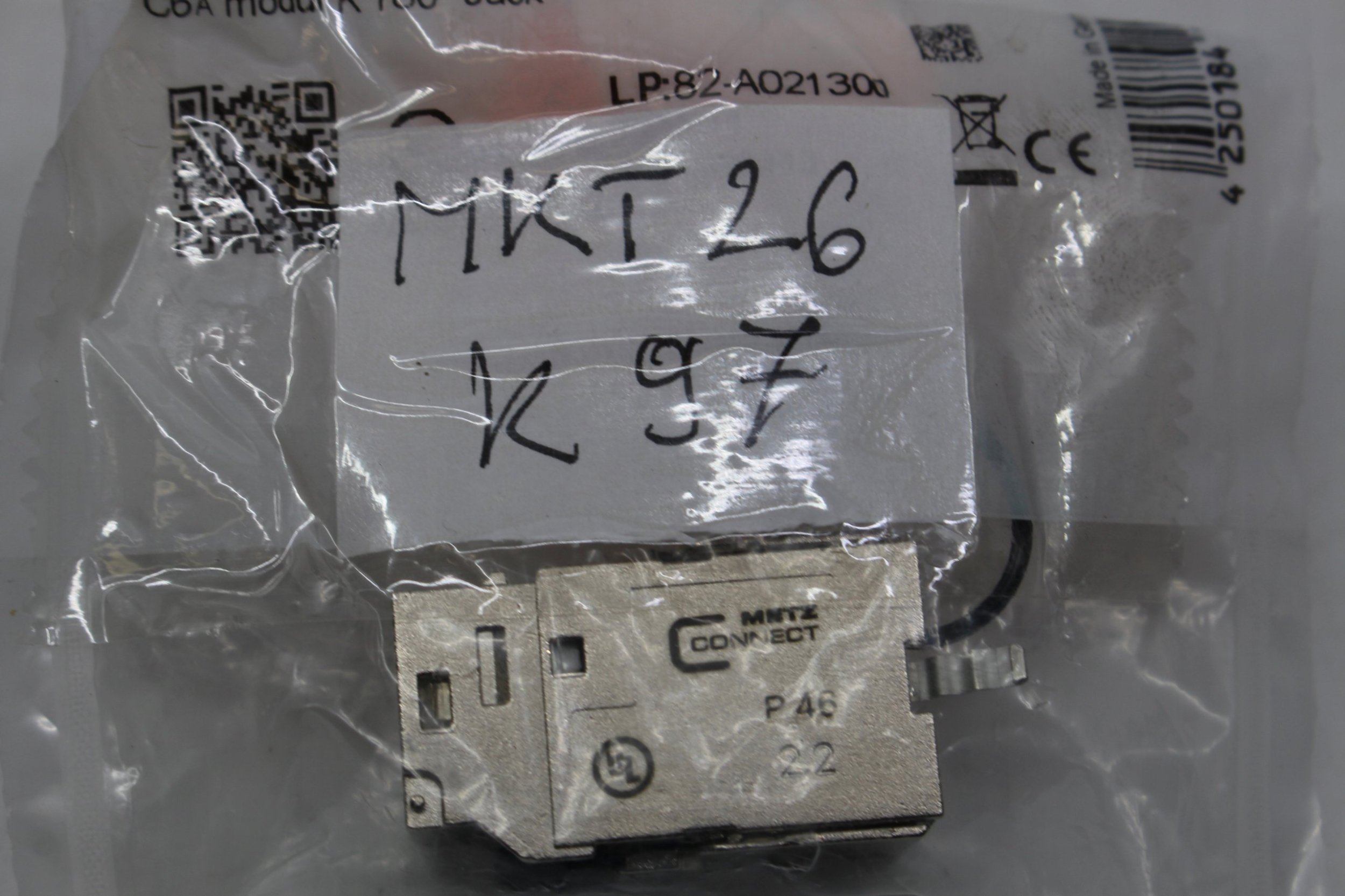 Modul keystone Metz Connect 130B21-E, RJ45 Cat.6a, strehim metalik, i argjendtë