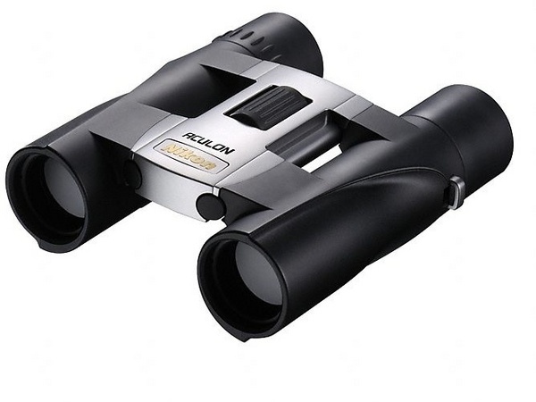 Dylbi Nikon CF Aculon A30, 8x25, të argjendta