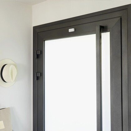 Sensor smart për dyer dhe dritare Somfy IntelliTAG, i bardhë