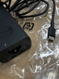 Полнач за лаптоп Dell 65W USB-C, британски приклучок, црн