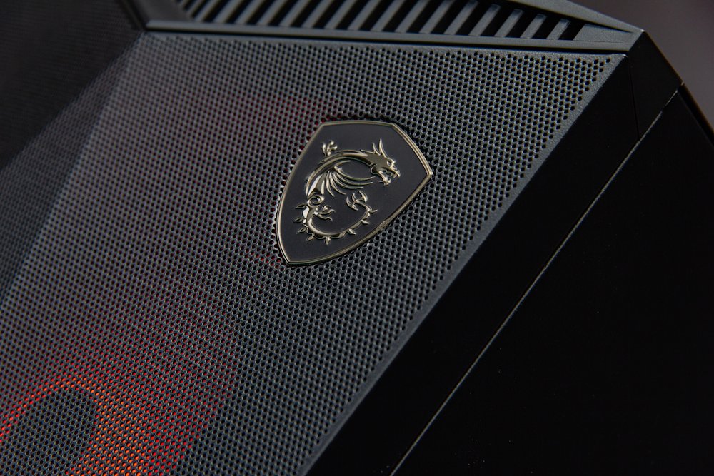 Kompjuter HAL3000 Master Gamer Elite Ti, Intel Core Ultra 7 265F, 32GB DDR5, RTX 5070 Ti, 2TB SSD, i zi