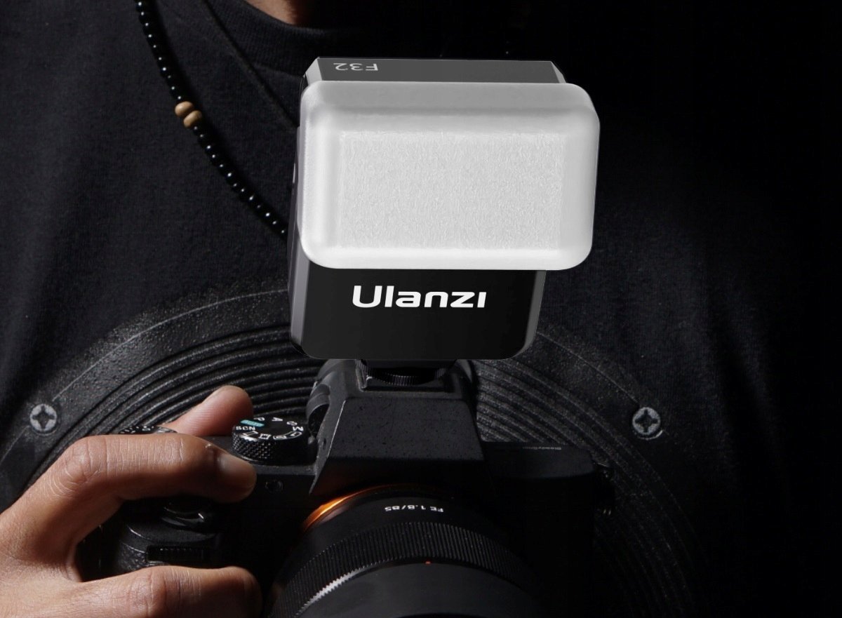 Blic фотографски Ulanzi F32, GN32, 5600K, бел