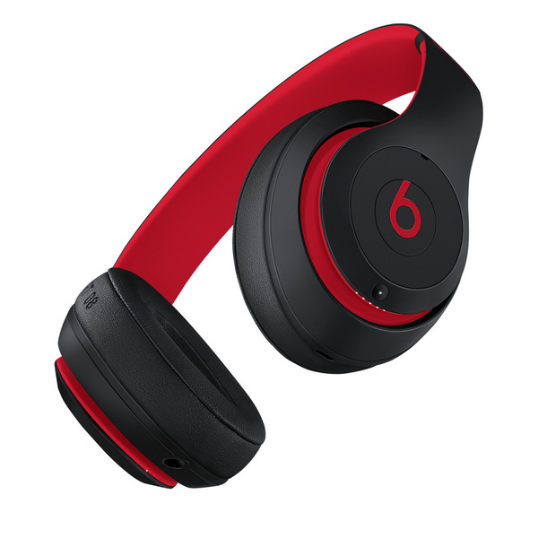 Apple Beats Studio3 Wireless Over-Ear Headphones, The Beats Decade Collection, Defiant Black-Red
