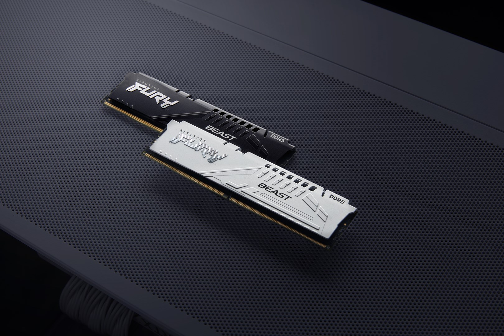 Memorie RAM Kingston FURY Beast 32GB 5200MT/s DDR5 CL36 DIMM (2 x 16 GB) EXPO