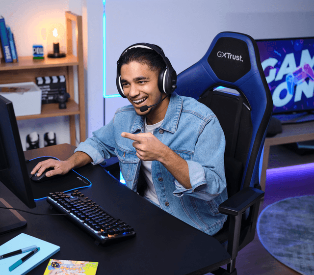 Karrige Trust GXT 714B Ruya, e kaltër/zezë