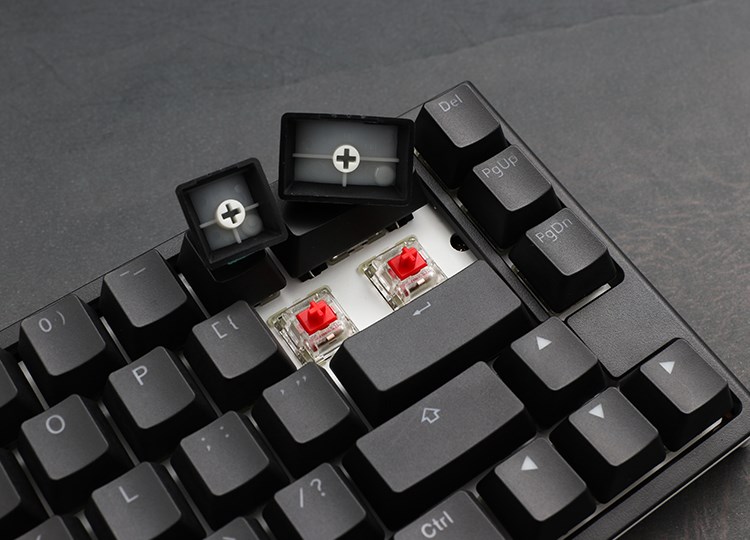 Tastierë për lojëra Ducky One 2 SF, Cherry MX Speed Silver, RGB LED, e zezë
