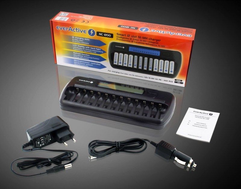 Karikues EverActive NC-1200 për 12x bateri AAA/AA, i zi