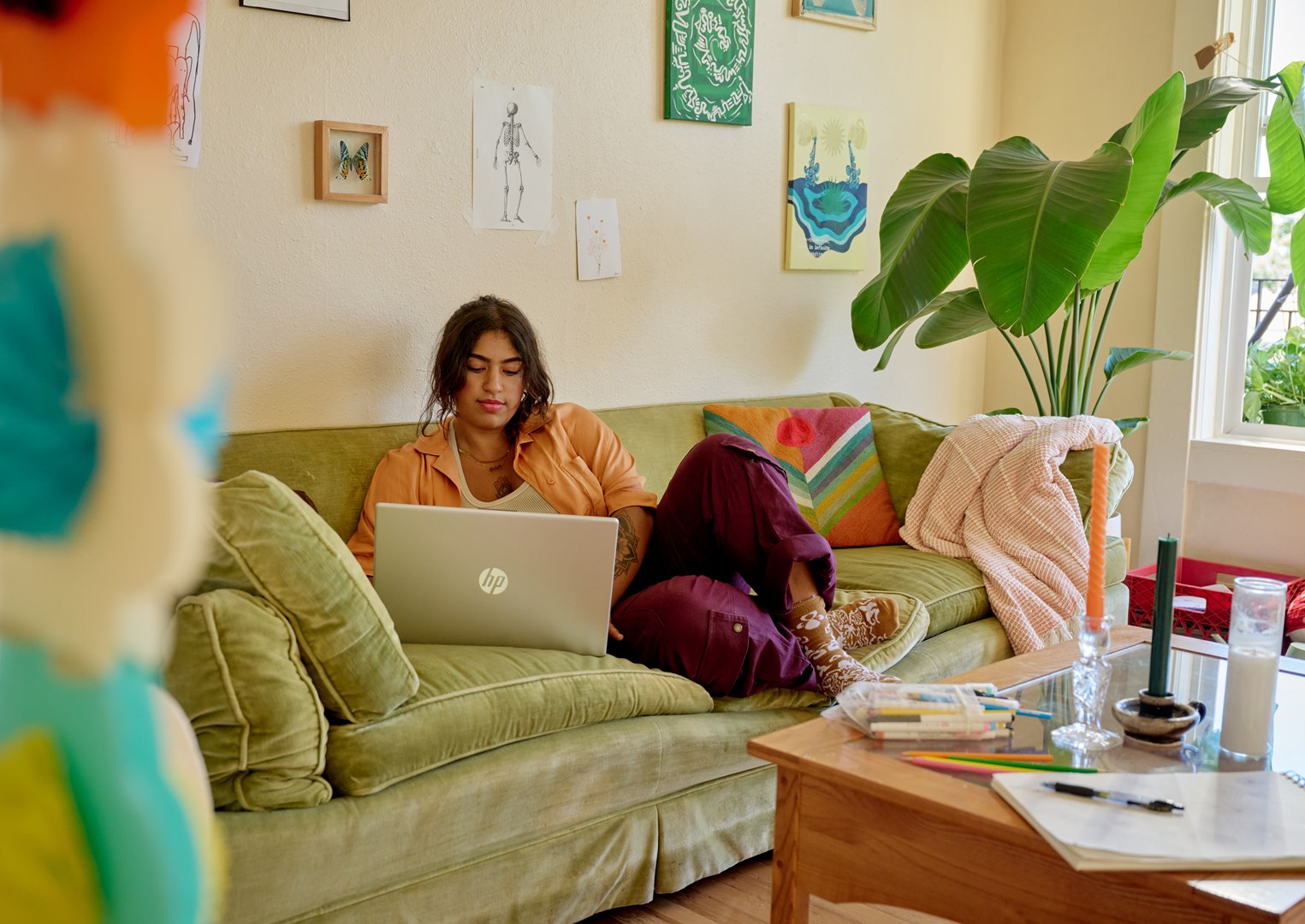 Laptop HP Laptop 15-fd0003nw, 15.6", Intel i3-1315U, 16 GB RAM, 256 GB SSD, i argjendtë