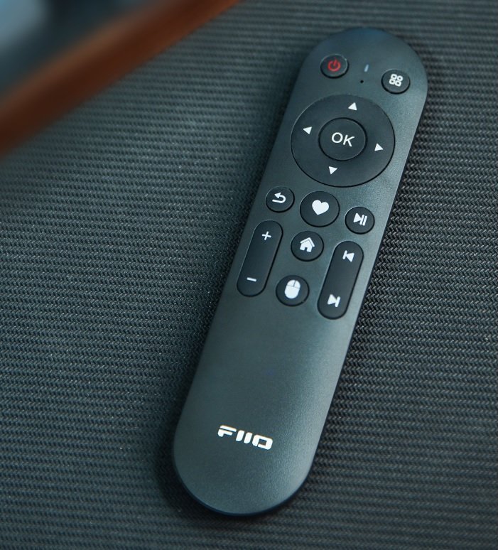 Pilot Bluetooth FiiO RM3, BLE 5.1, me xhiroskop, i zi