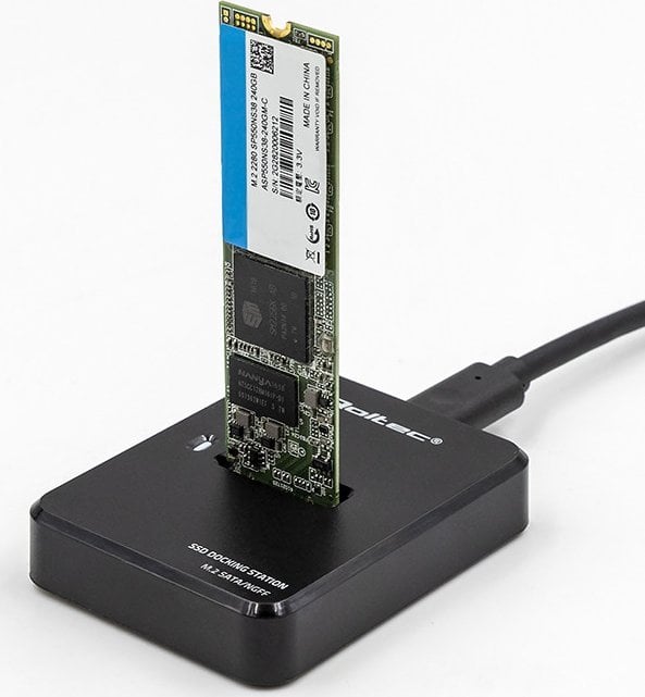 Докинг станица Qoltec за SSD M.2 SATA NGFF, USB 3.1, црна