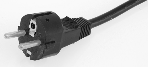 Kabllo rryme Value 19.99.1018, 1.8m, IEC C13, e zezë