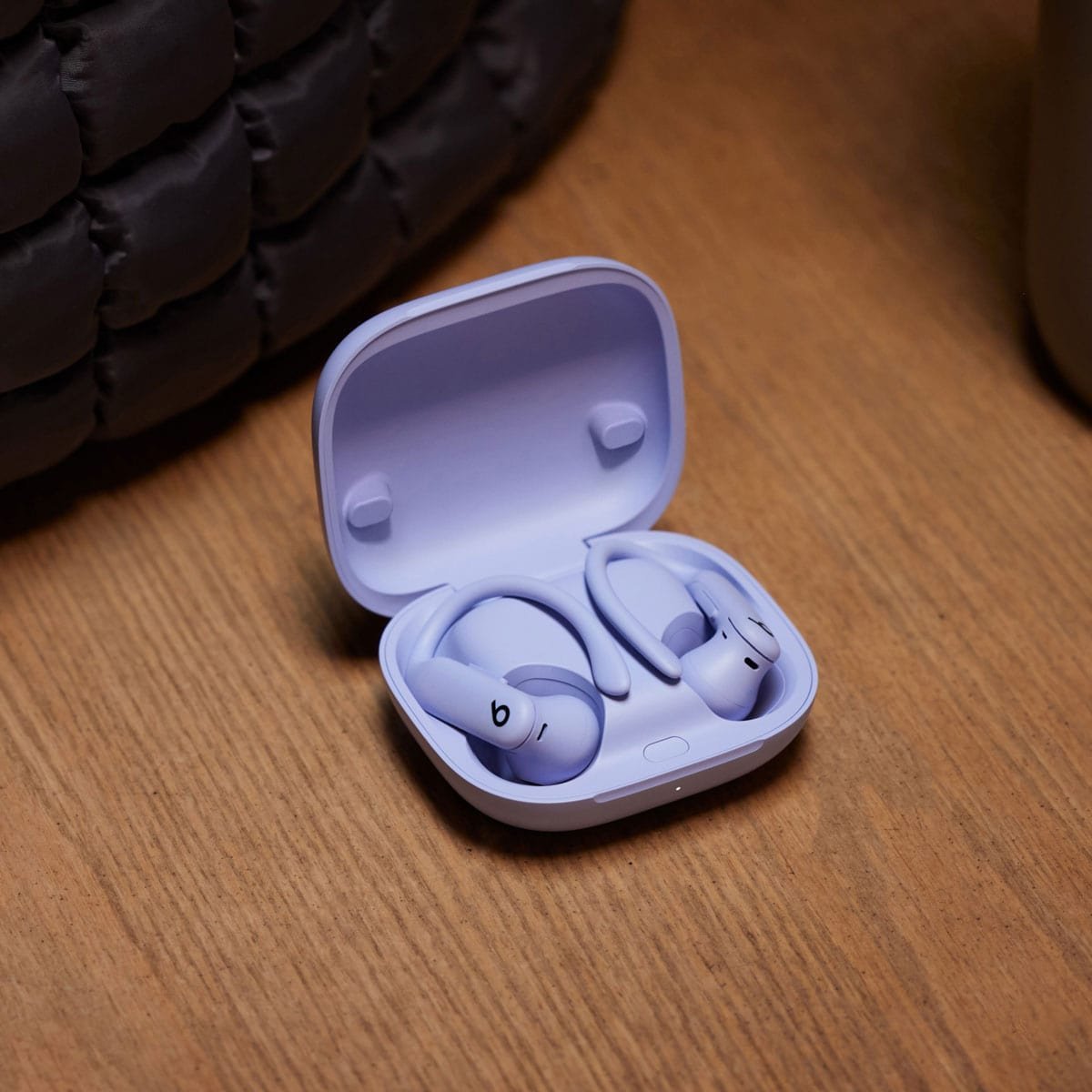 Спортски слушалки BEATS Powerbeats Pro 2, Bluetooth, поништување бучава, виолетова Hyper Purple