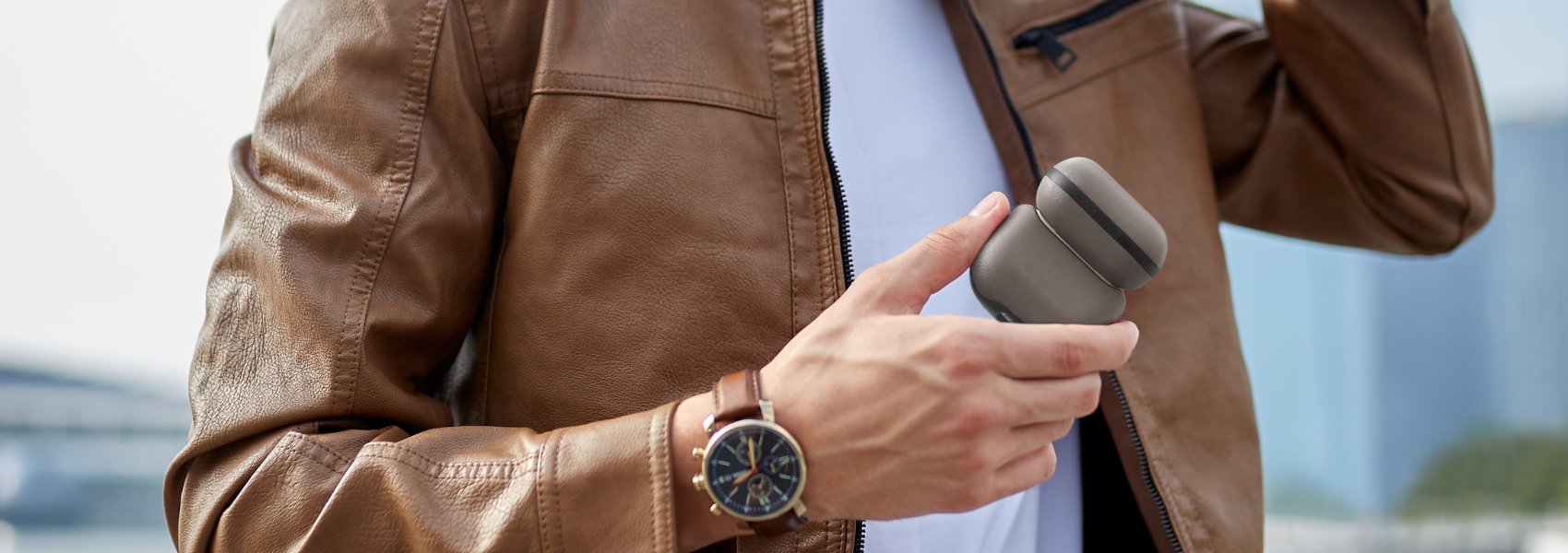 Çantë dhe kapak mbrojtës Uniq Case Lyden DS për AirPods 4, set 2 në 1, gri