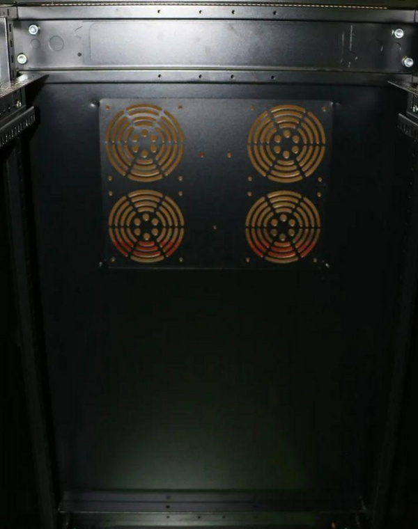 Kabinet për instalim rrjeti Extralink 19 "27U (EX.14404)