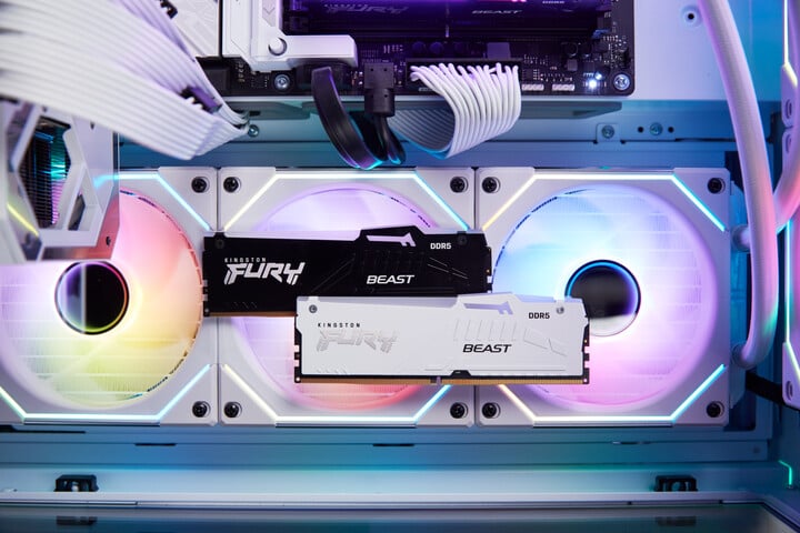 Modul i memories Kingston Fury Beast White RGB 16GB DDR5 5600 CL36, AMD EXPO
