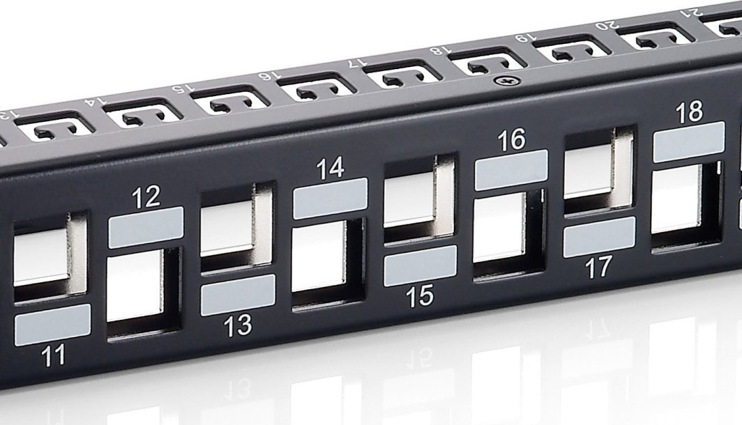 Patch panel Equip 24 porta Keystone Cat.6A, i ekranizuar, 1U, i zi