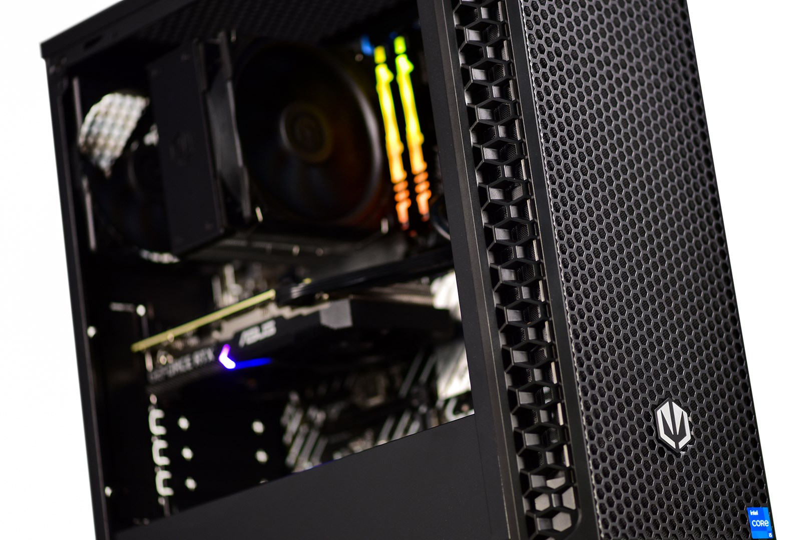 Kопјутер Actina, AMD Ryzen 5 7600, 32GB RAM, 1TB SSD, AMD Radeon RX 7800 XT, црн