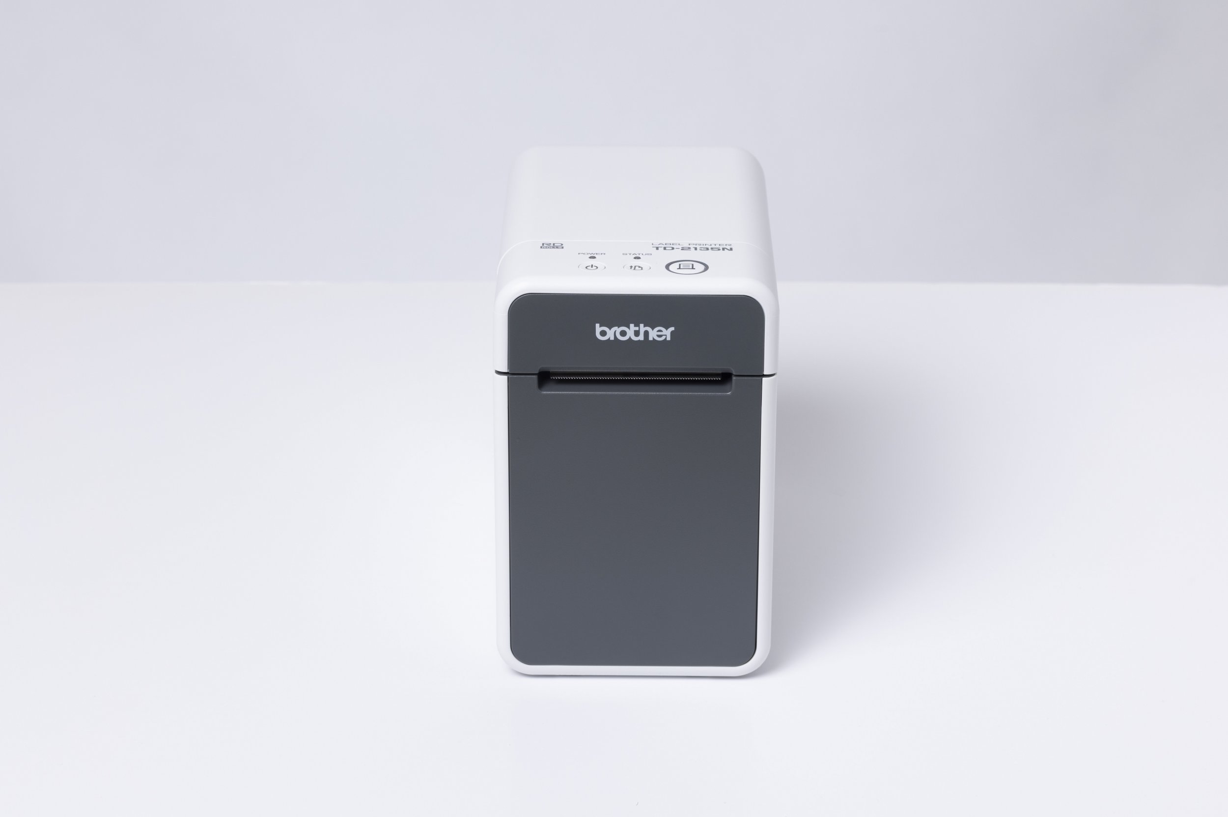 Printer etiketash Brother TD-2135N, direkt termik, 300dpi, i bardhë