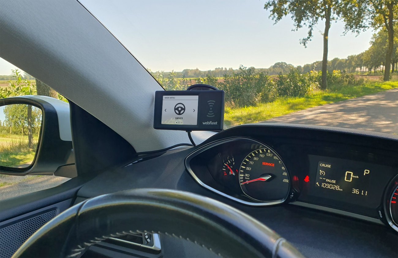 Produkt profesional PRO I WW, përdorim i përditshëm, i bardhë