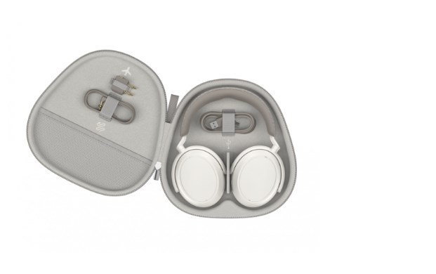 Kufje Sennheiser Momentum 4 Wireless, 42mm Transducer, 60 orë Bateri, të bardha