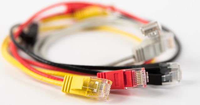 Stendë tavoline për TV Hagor M Tablestand Turn 100, deri 55", rrotullim ±30°, e zezë